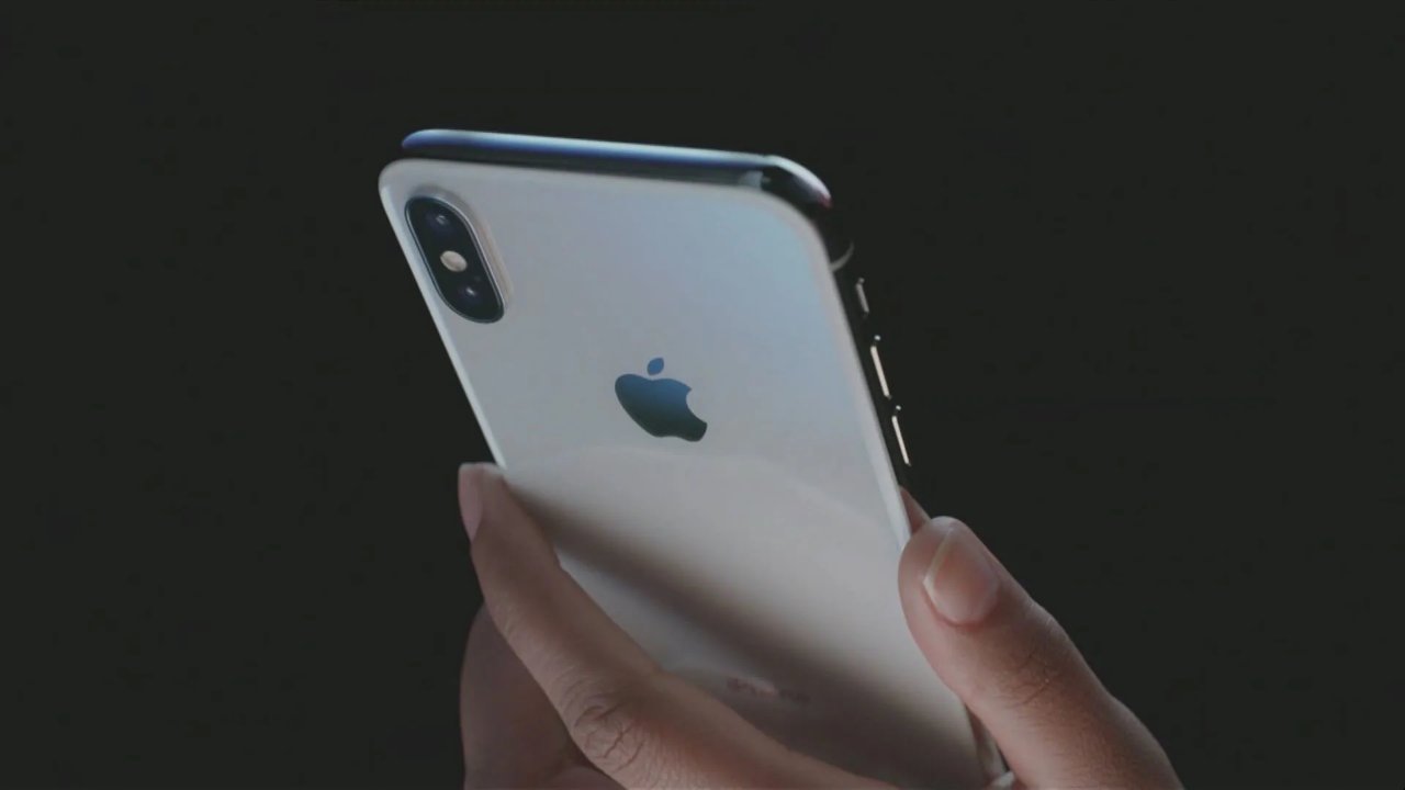 Apple dünyanın en değerli şirketi oldu!