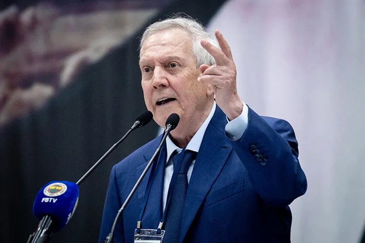 Aziz Yıldırım, Acun Ilıcalı'nın şikayeti sonrası açılan davada, mahkemenin hükmettiği para cezasını ödemiş ve ceza davası dosyası kapanmıştı.