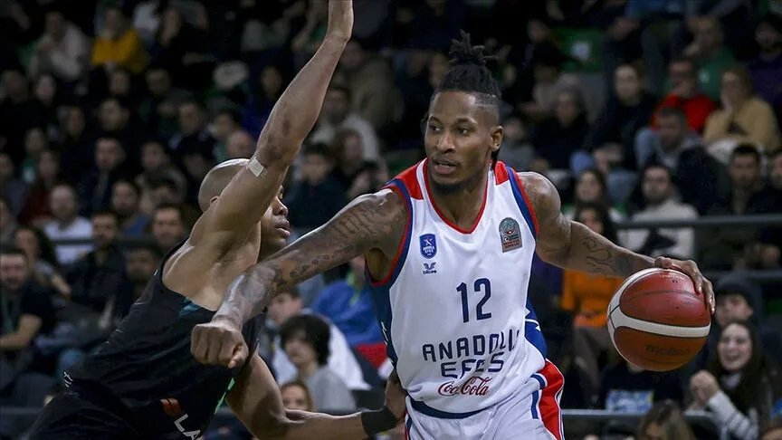 Will Clyburn, Anadolu Efes formasıyla