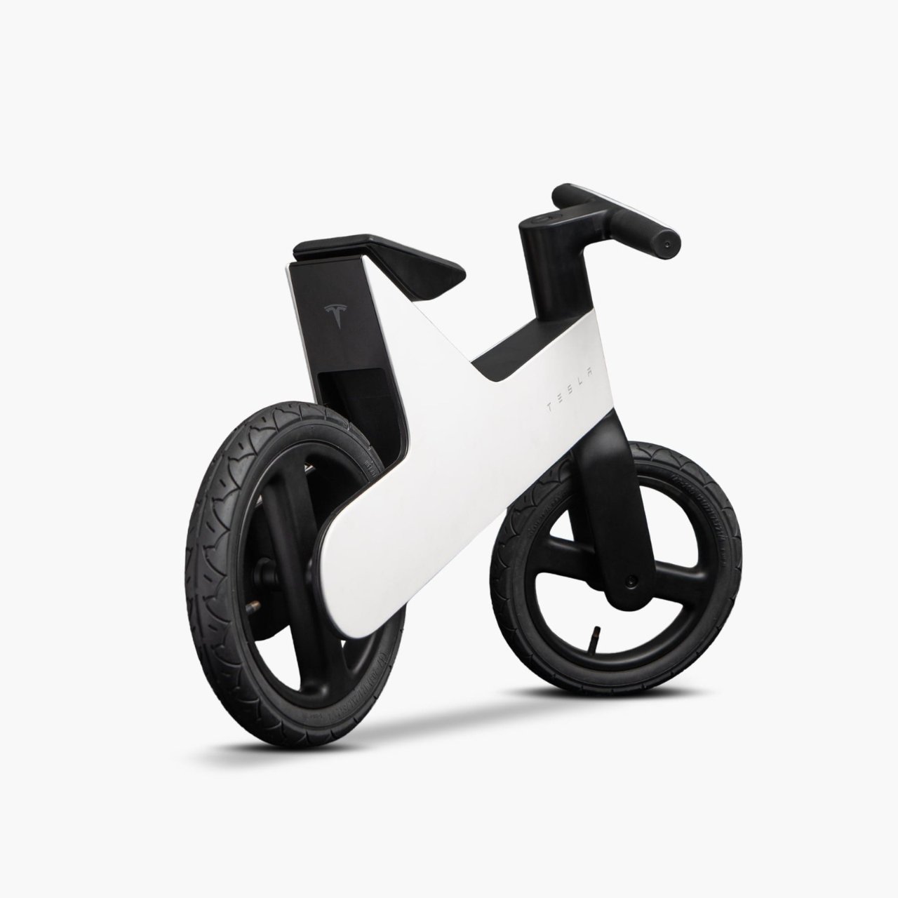 10.600 TL'ye motorsuz, pedalsız Tesla bisiklet