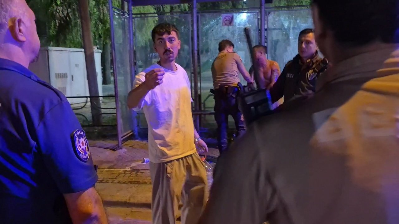 Alkollü sürücü ortalığı karıştırdı, biber gazıyla müdahale edildi: Yanıyorum!