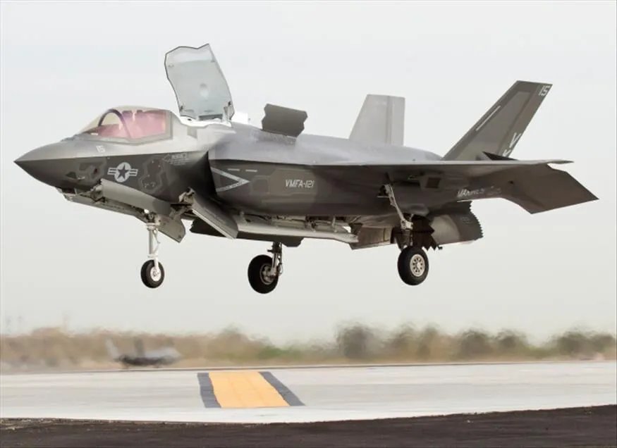 Dışişleri Bakan Yardımcısı Kulaklıkaya: KAAN ve F-35 aynı dosya değil