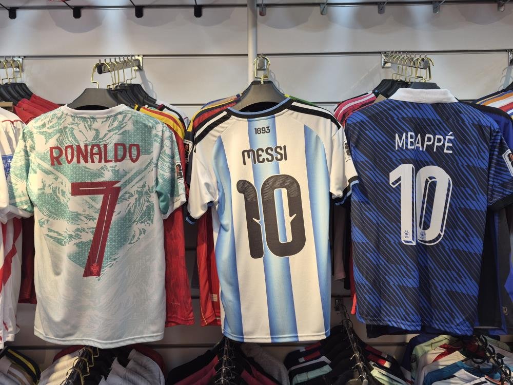 Lionel Messi liderliğindeki Arjantin, 2026 Dünya Kupası finalinde İspanya ile karşılaşacak.