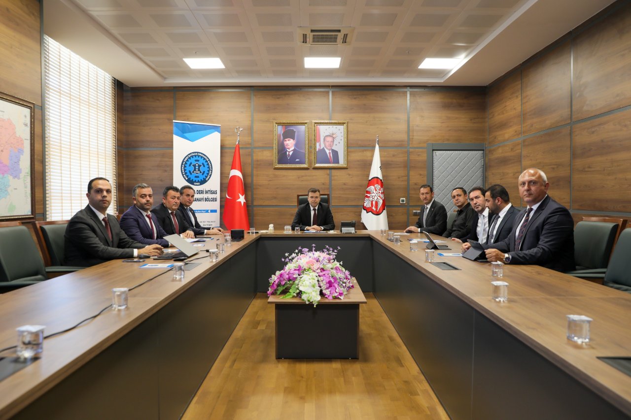 Niğdede 240 milyon dolarlık yatırım için imzalar atıldı! Yüzlerce kişi istihdam edilecek