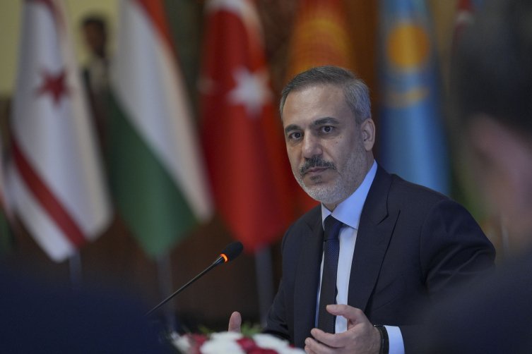 Fidan, Katarda bölgesel krizleri masaya yatıracak: Doha’ya destek çıkarması