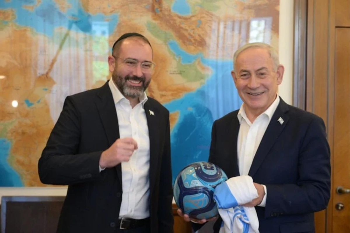 İsrail Başbakanı Binyamin Netanyahu ve Arjantin'in İsrail Büyükelçisi Shimon Axel Wahnish