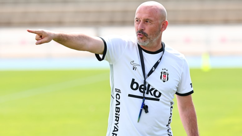Beşiktaş Teknik Direktörü Vincenzo Italiano