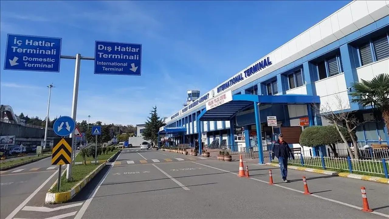 100 milyon ton kaya ile deniz doldurulacak! 69 yıllık havalimanında büyük dönüşüm başladı