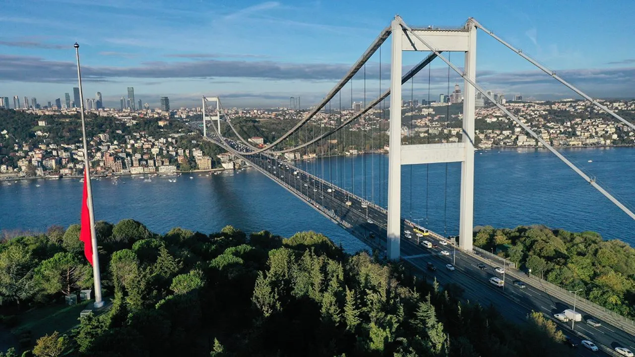 38 yılda tarih yazdı! ‘Boğaz'ın İkinci Gerdanlığı’nda rekor: Her gün 240 bin araç geçiyor!