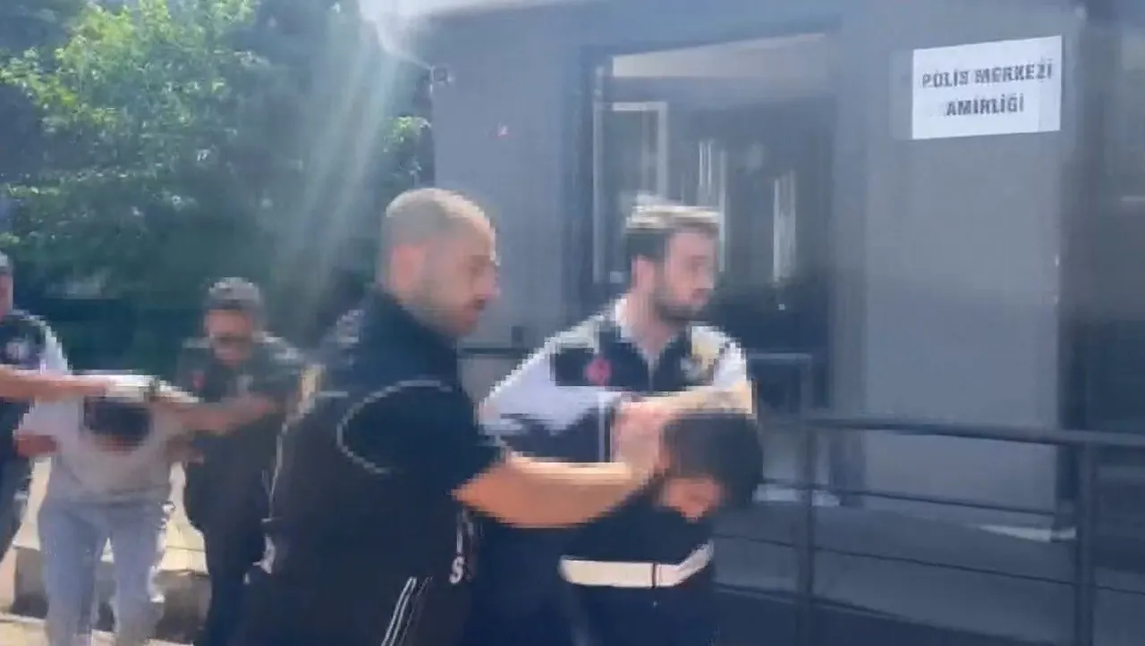 Çalıntı motordan ‘kurşunlama’ planı çıktı! 2 şüpheli yakalandı