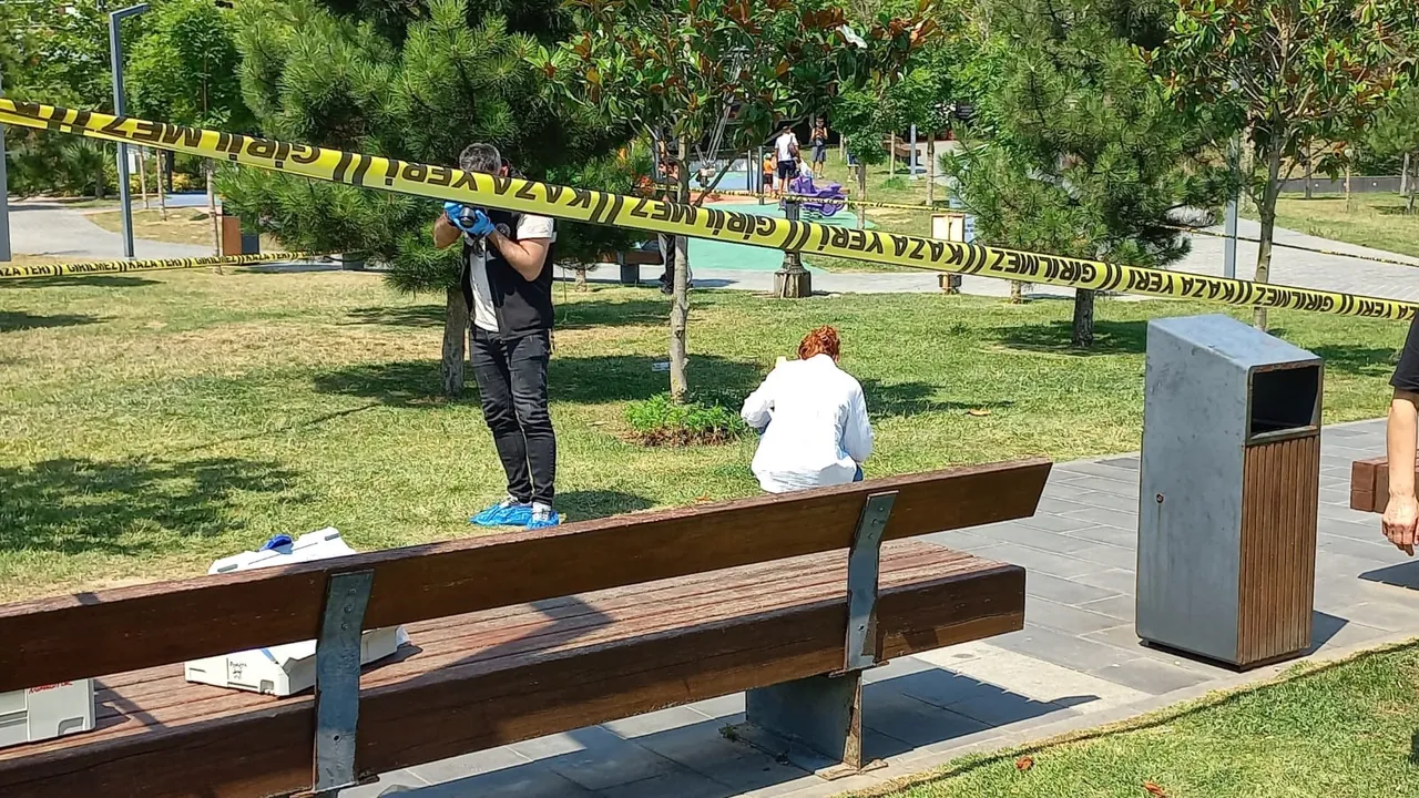 Çatalca'da korkunç olay! Boşanma aşamasındaki eşini boğazından bıçakladı