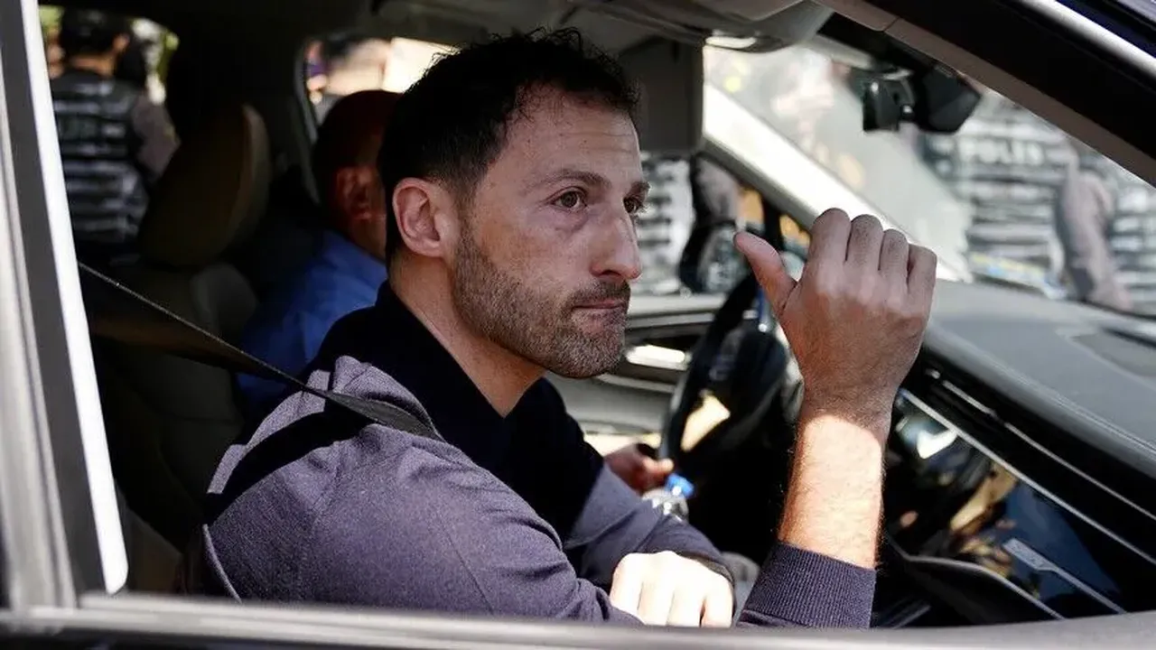 Domenico Tedesco, Fenerbahçe'de 45 müsabakada 26 galibiyet, 12 beraberlik ve 7 yenilgi aldı.
