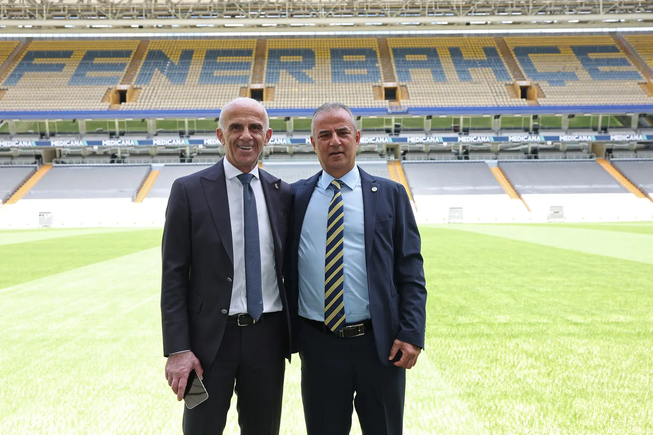 Oğuz Çetin - İsmail Kartal (Fotoğraf: Fenerbahçe resmi)