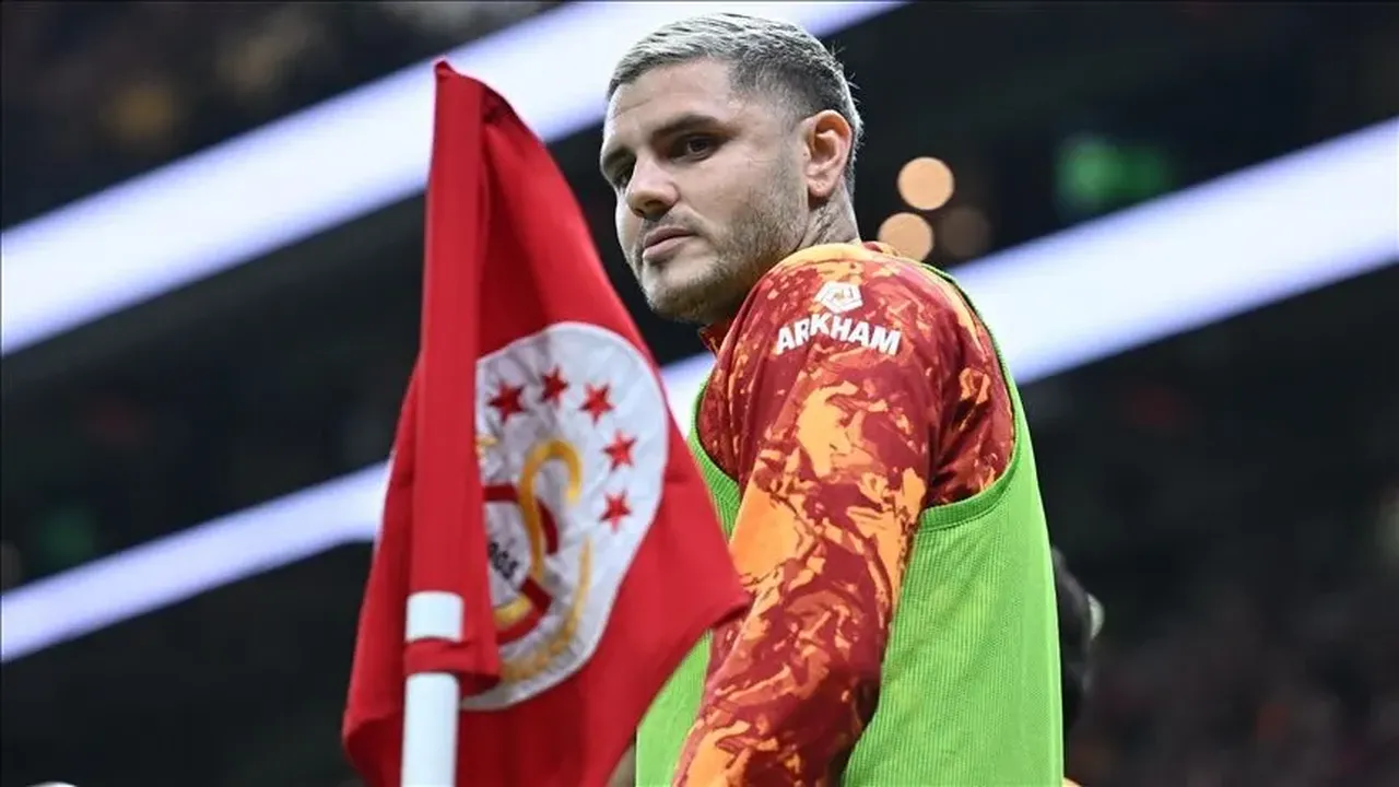 Icardi, 77 gol ile "Galatasaray tarihinin en skorer oyuncusu" rekorunu elinde bulunduruyor.