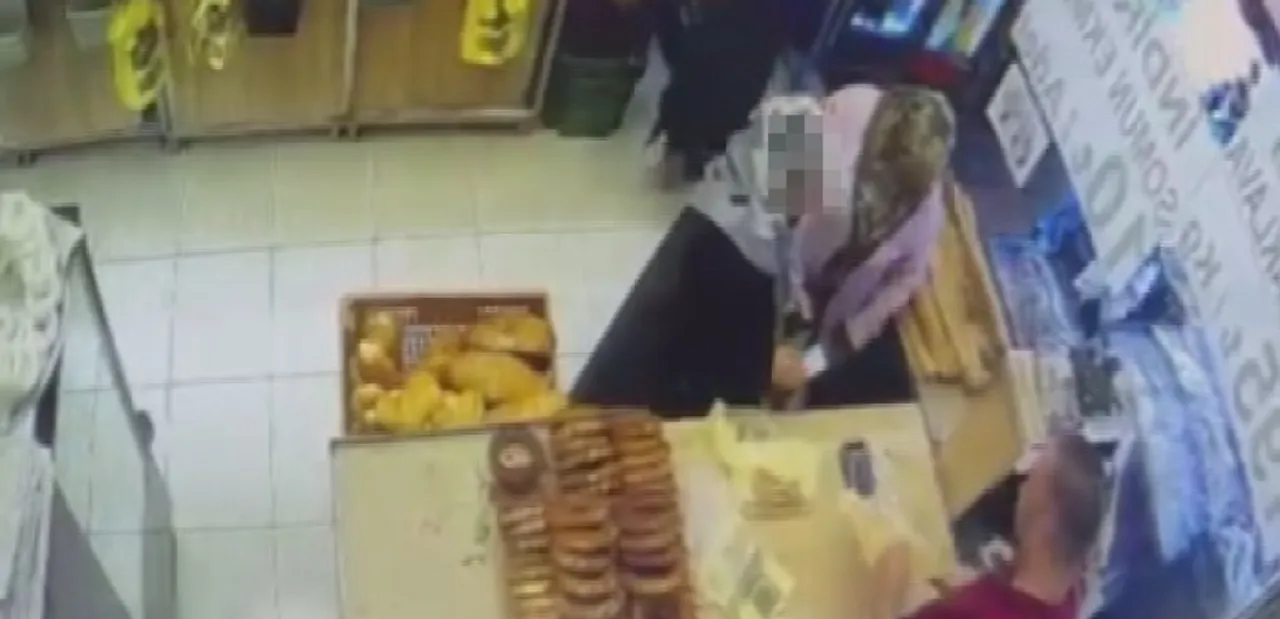 Kayseri'de kaşla göz arasında hırsızlık! Dikkati dağılan annenin cüzdanını çaldı
