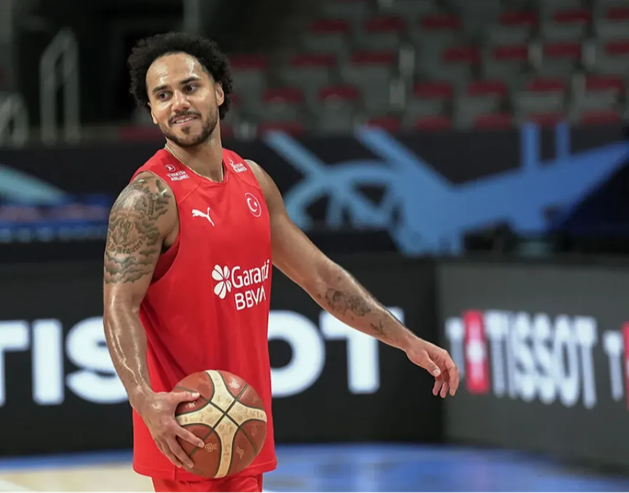Shane Larkin milli takımda neden yok, oynamıyor? Milli takımı bıraktı mı?