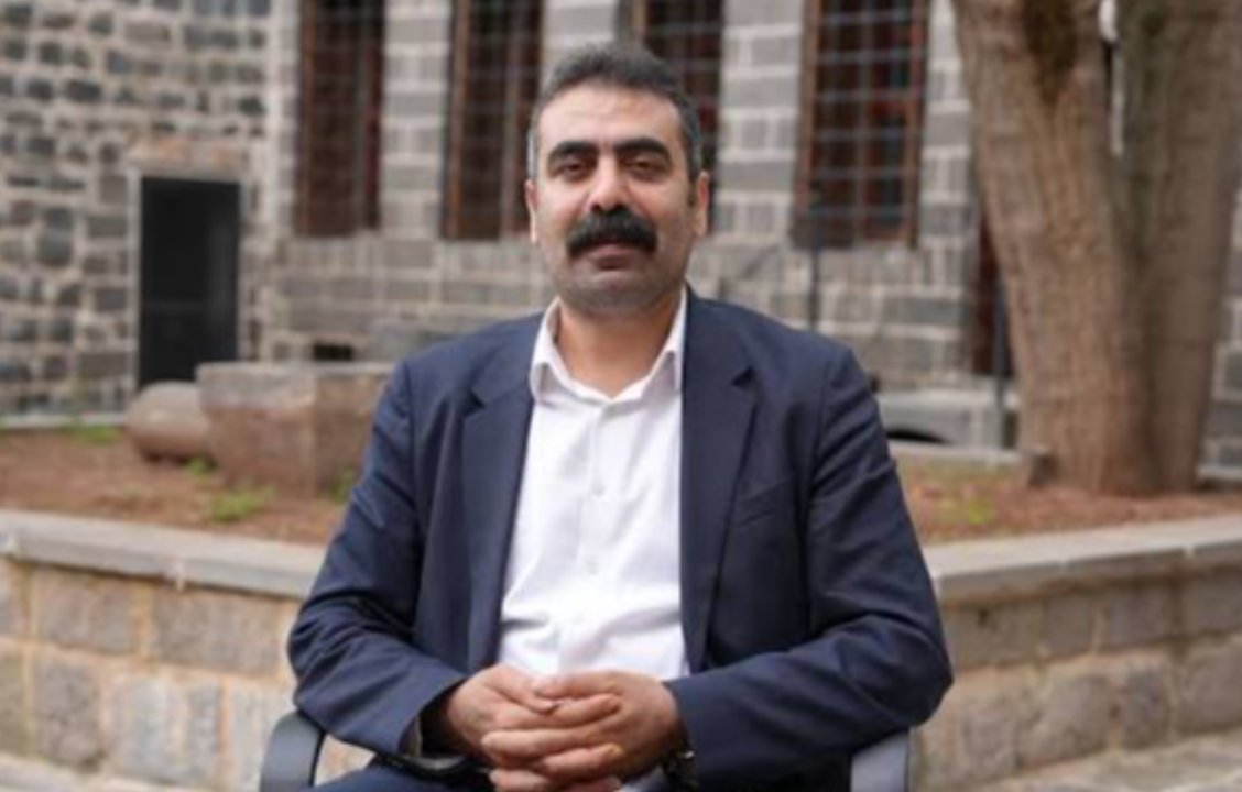 Diyarbakır Büyükşehir Belediye Başkanı istifa etti