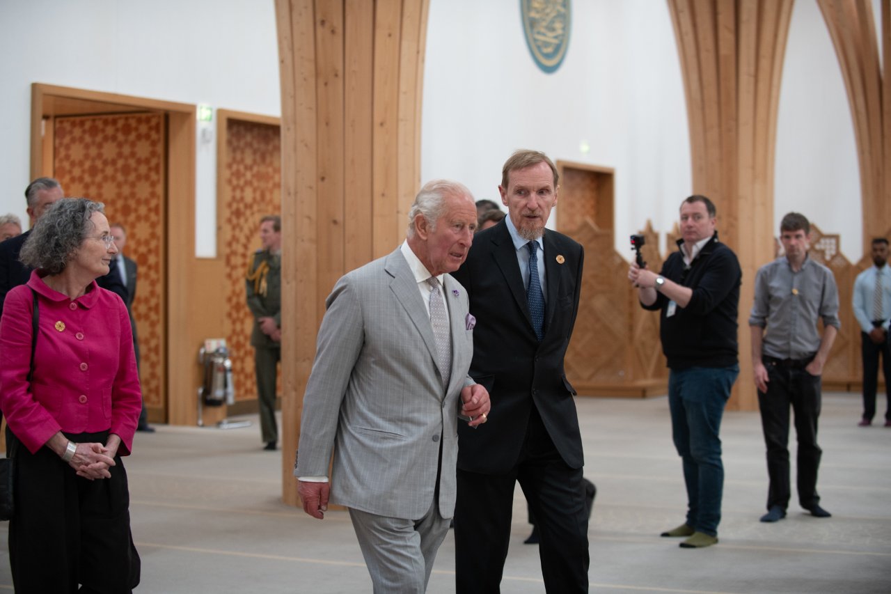 İngiltere Kralı 3. Charles'tan Cambridge Merkez Camii'ne ziyaret! Erdoğan'dan "Saygının sembolü" mesajı