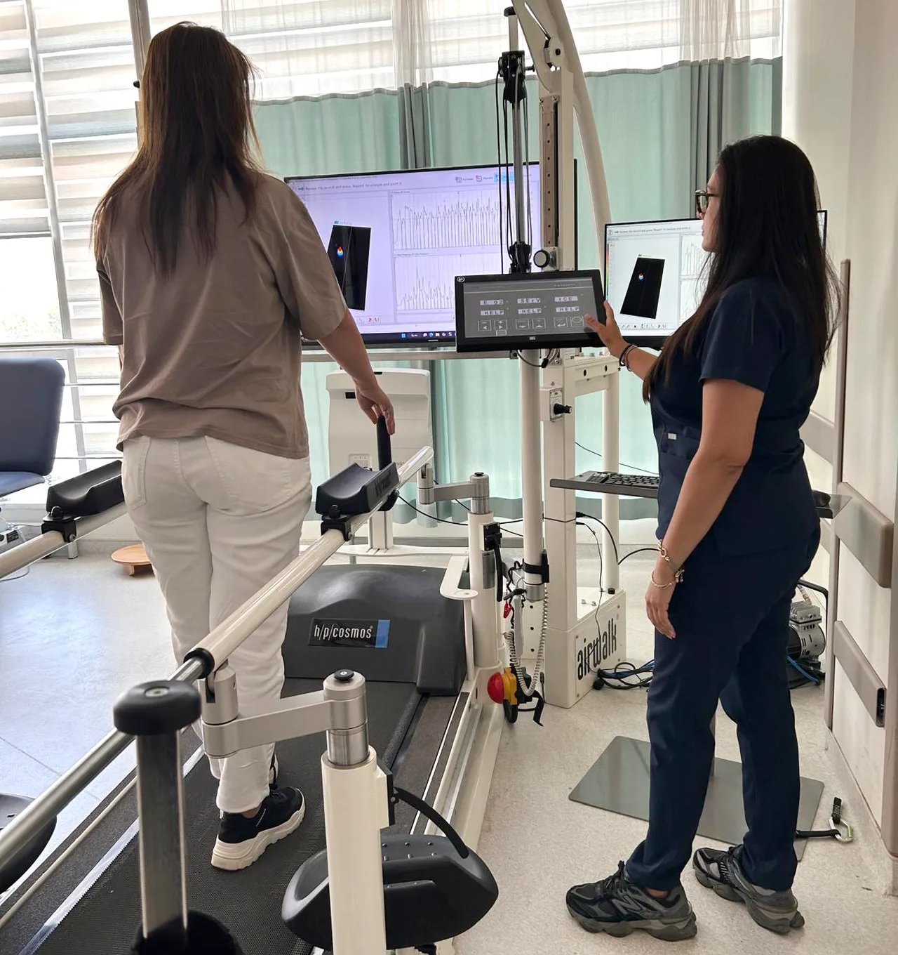 MS'lilere robotlu tedavi desteği! Türkiye'de bir ilk: MS hastalı için umut merkezi açıldı