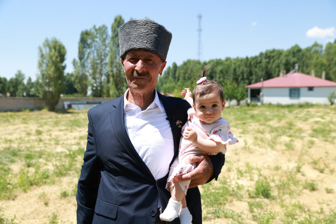 Ada'da barışa demir attık! Kıbrıs Türk'ü özgürlüğü kutluyor