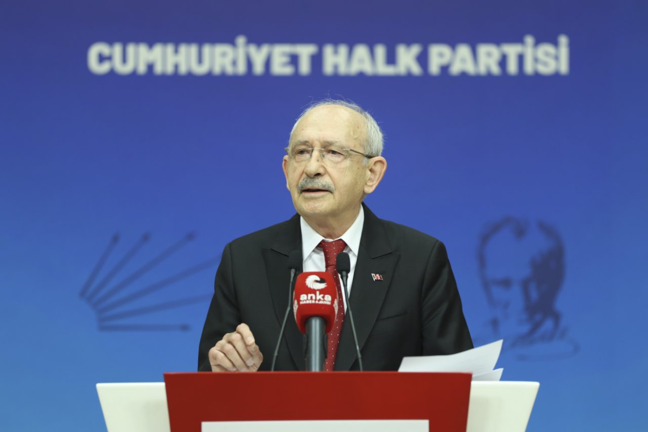 CHP'de gözler MYK ve 27 Temmuz'a çevrildi: Teşkilatlar değişiyor parti bölünüyor!