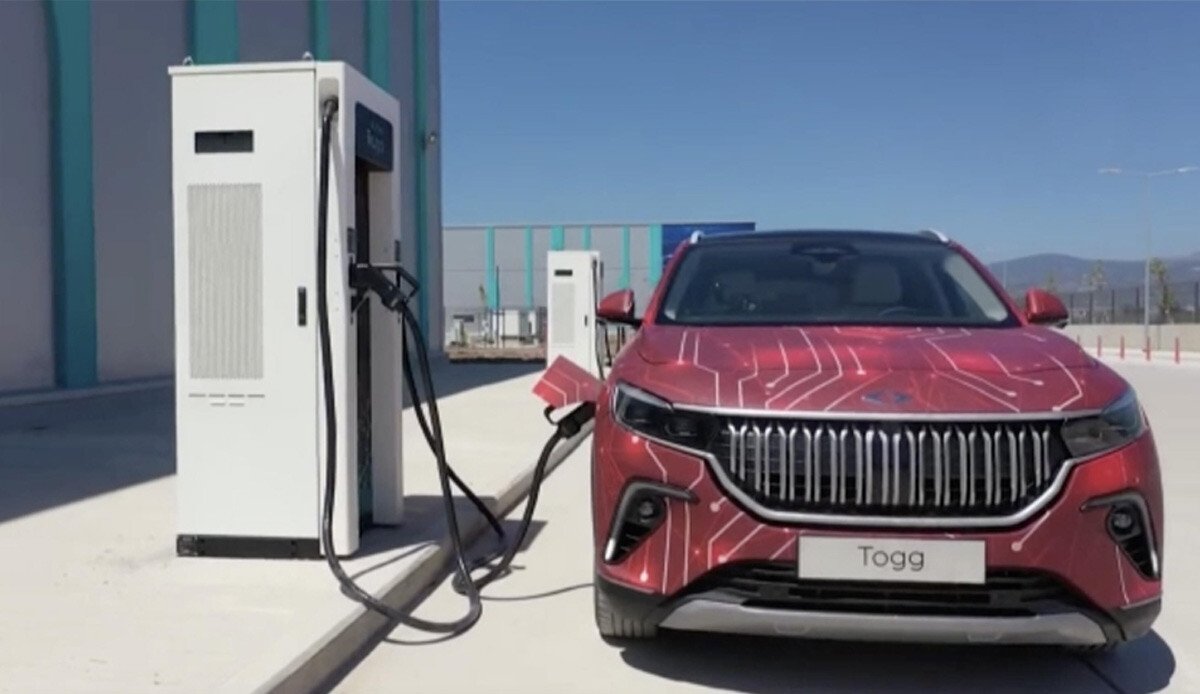 Elektrikli araç mı hibrit mi benzinli mi dizel mi? Hızlı şarj zamları dengeleri altüst etti