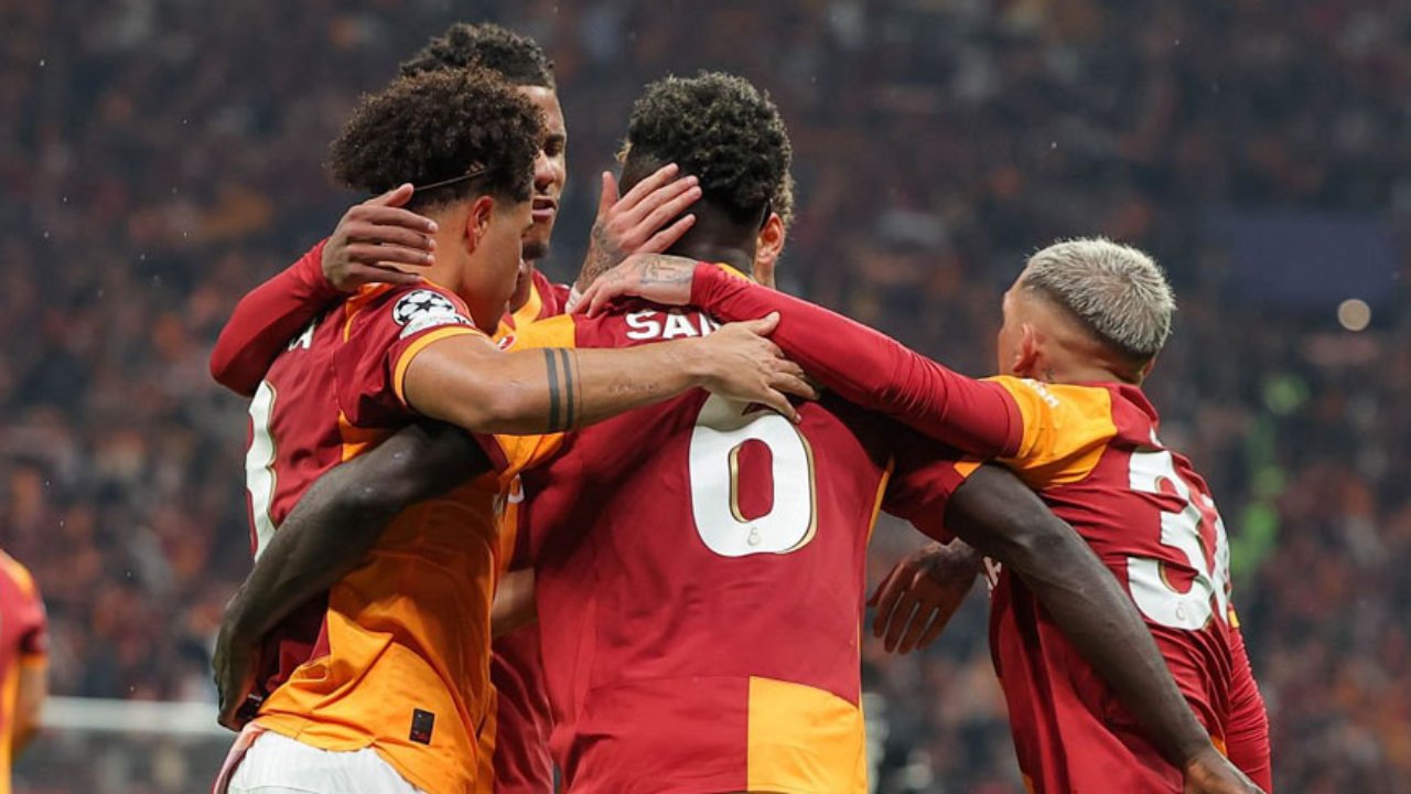 Galatasaray'ın yıldızı için 33 milyon avroluk dev teklif!
