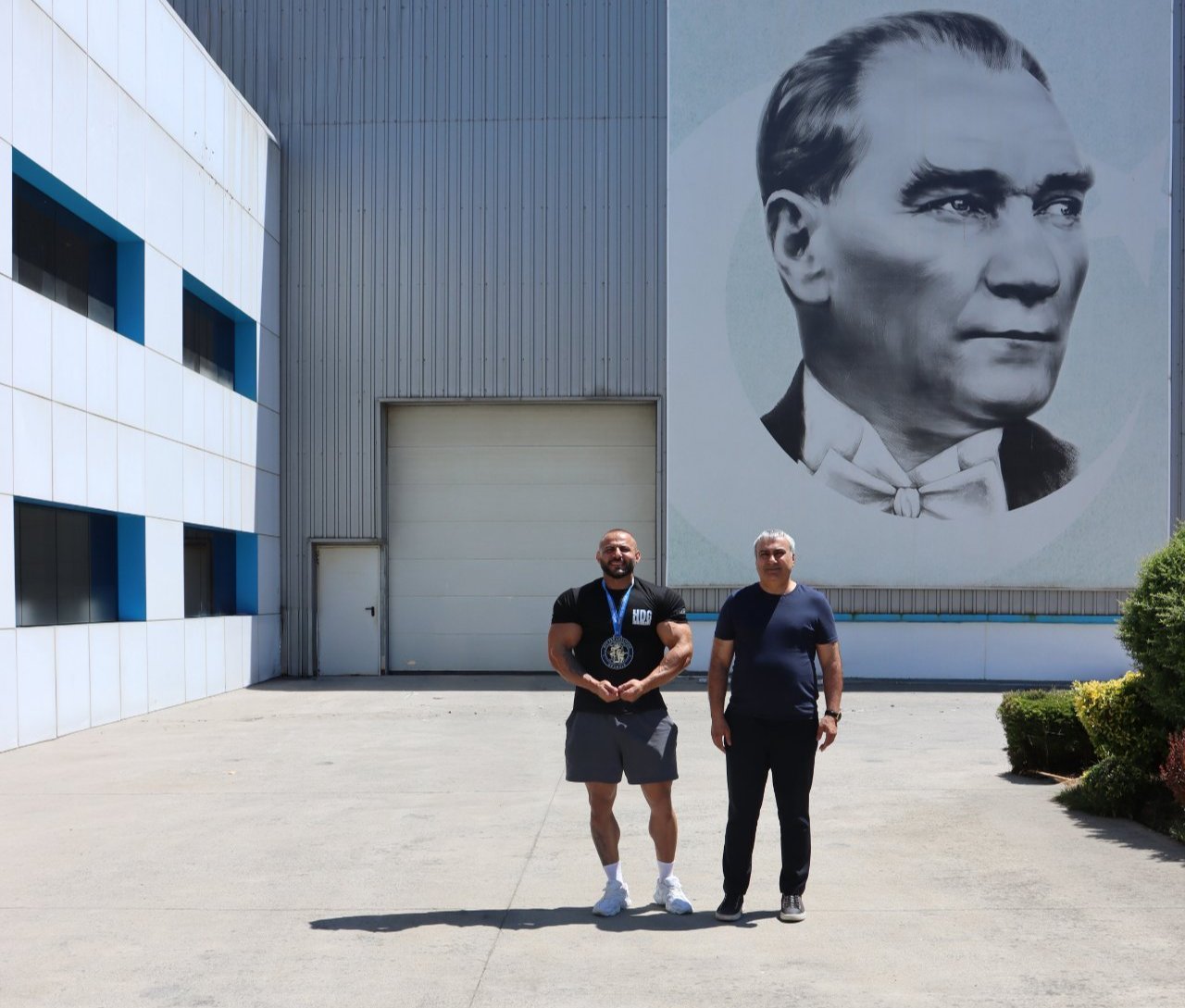 Milli Sporcu Ahmet Koçtan Hekim İlaça ziyaret