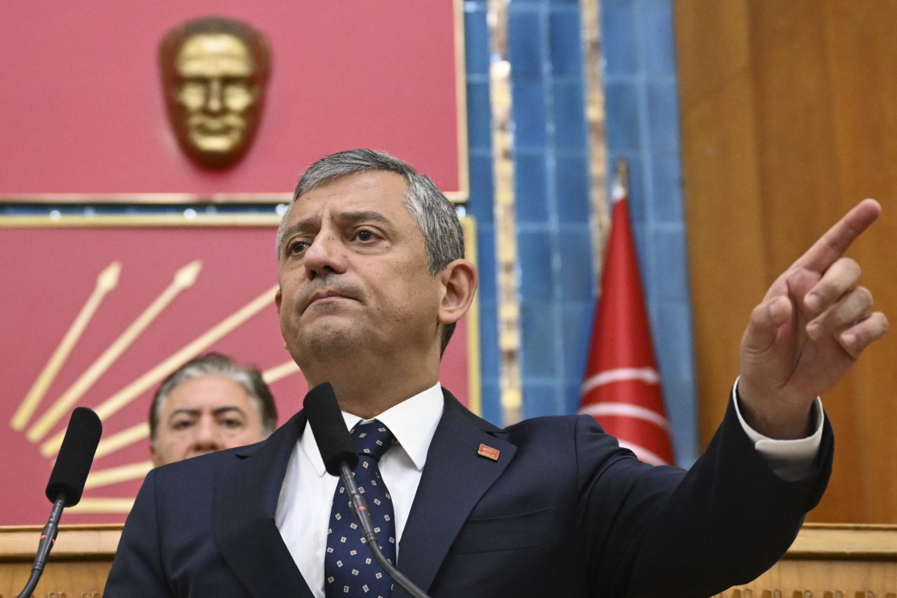 CHP’li Zeynel Emre’den yeni parti açıklaması: Birkaç gün içerisinde başvuru yapacağız