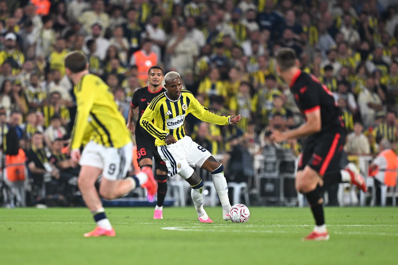Anderson Talisca - Maximilian Dietnz (66)