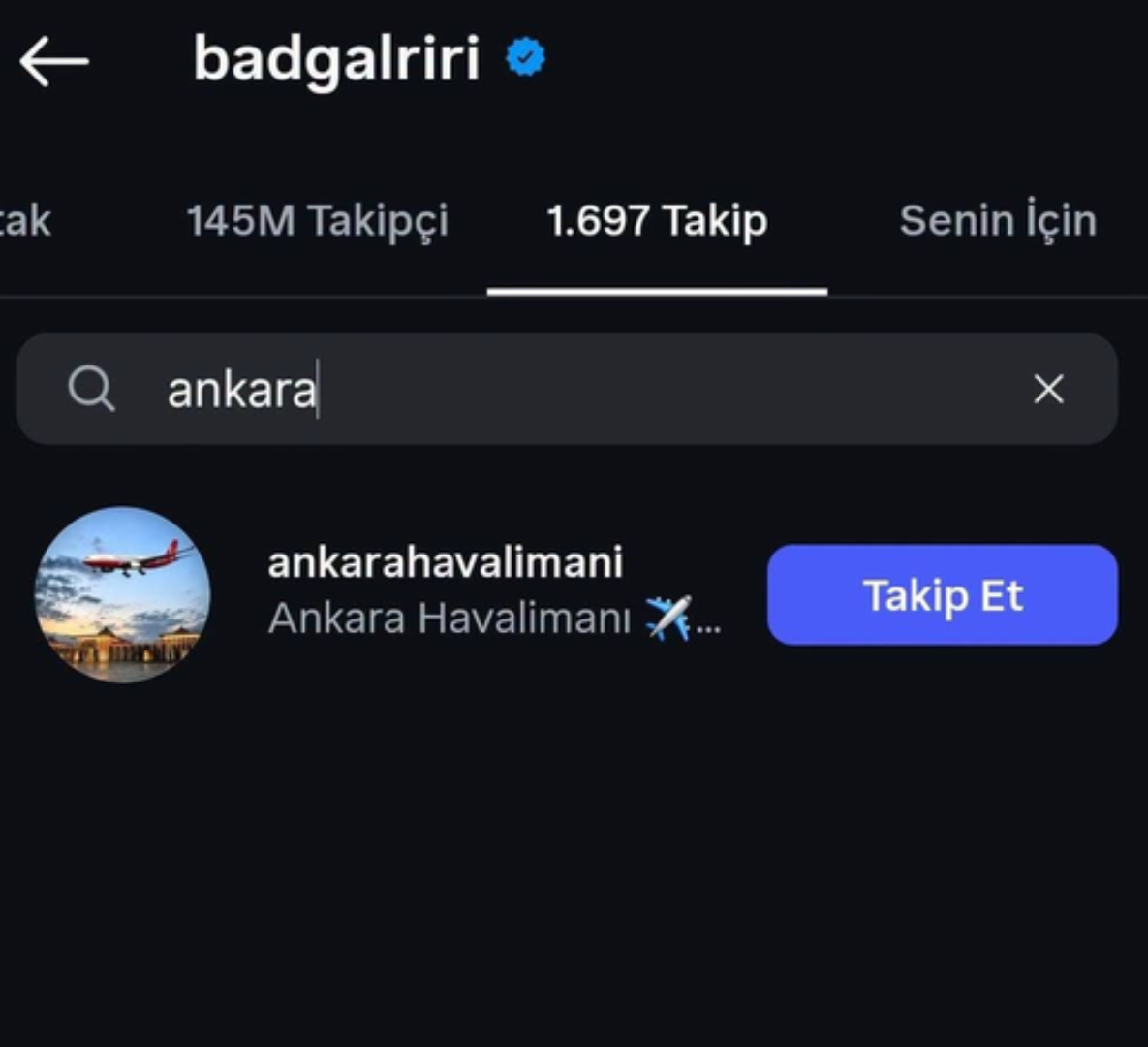 Rihanna'dan Ankara sürprizi! Takip edip saniyeler sonra sildi!
