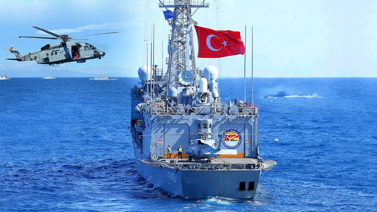 Savaş uçakları havalandı! Oruç Reis'in hamlesi Atina'yı ayağa kaldırdı
