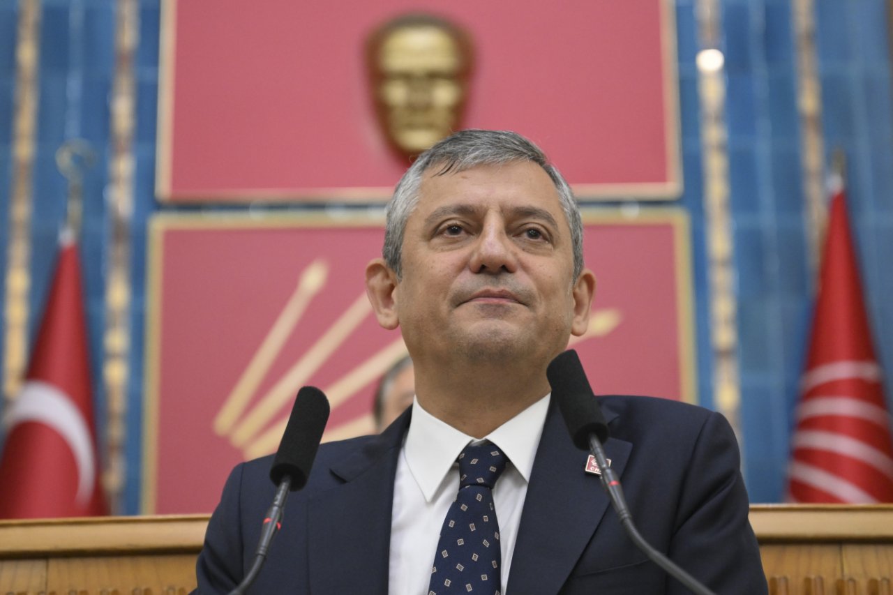 Yeni parti için tarih belli oldu! Özgür Özel açıkladı
