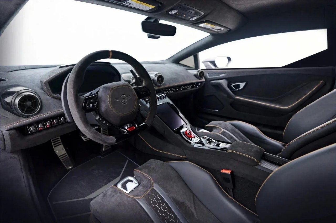 Lamborghini Huracan çöl canavarına dönüştü: Rezvani Dune'dan sadece 7 adet üretilecek