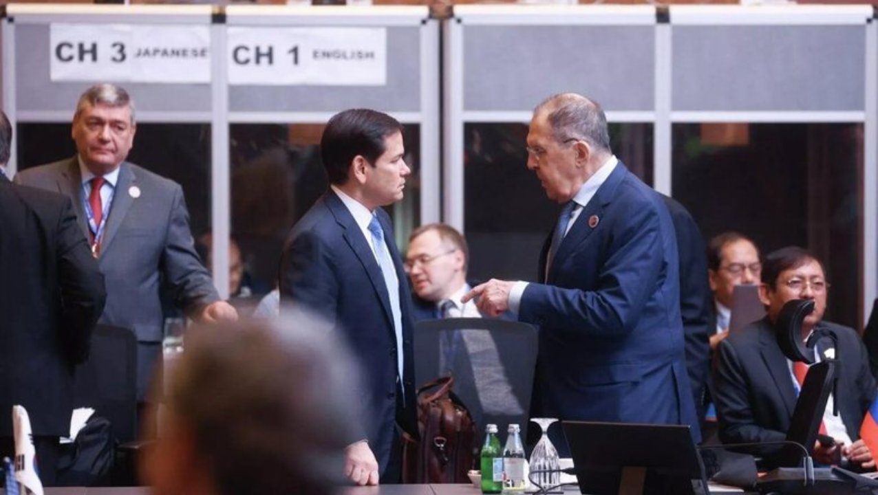 Manila'da 35 dakikalık kritik zirve! Rusya Dışişleri Bakanı, ABD Dışişleri Bakanı Rubio'yu uyardı