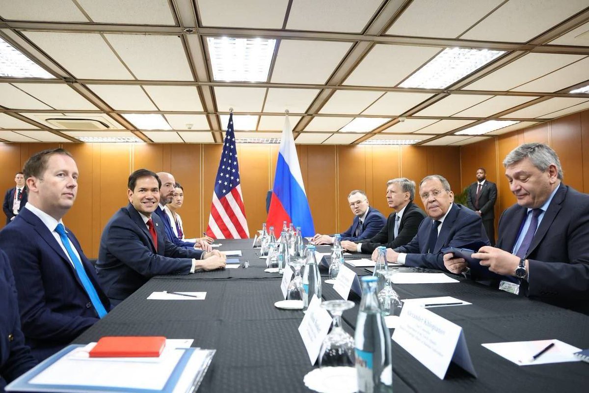 Manila'da 35 dakikalık kritik zirve! Rusya Dışişleri Bakanı Lavrov, ABD'li mevkidaşını uyardı: Derhal kesin