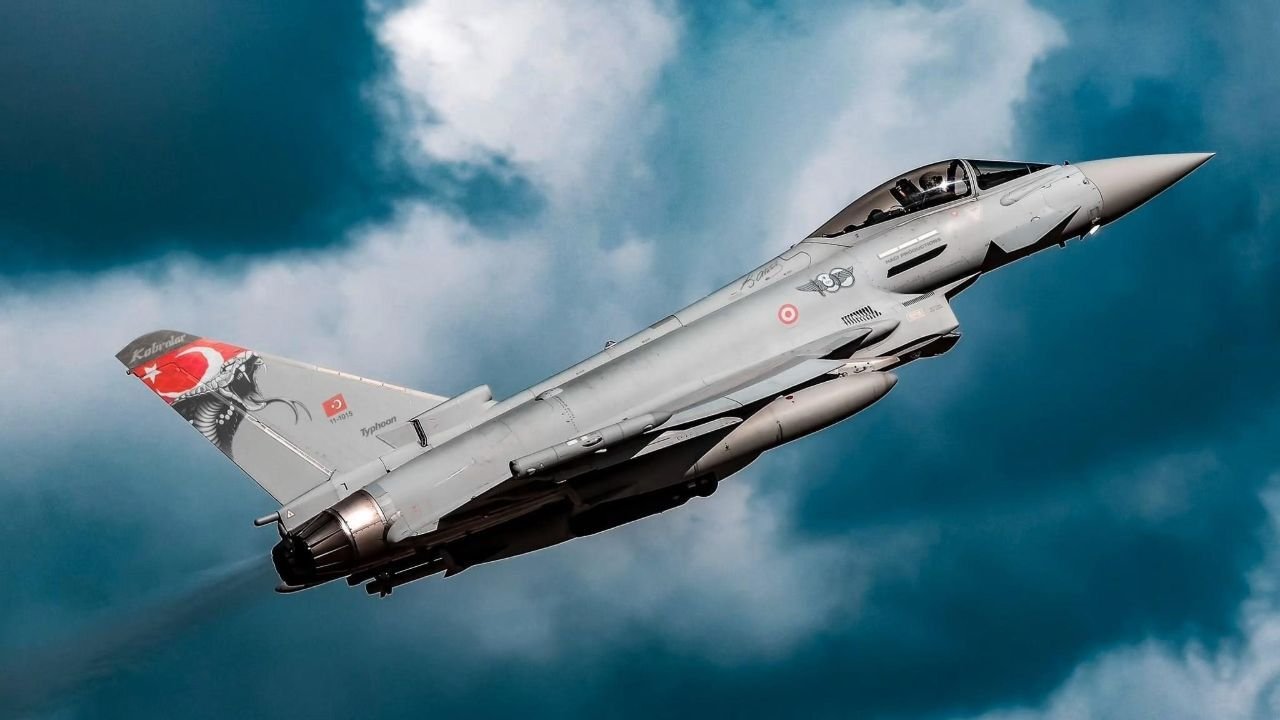 Pilotların eğitimi ağustosta başlıyor! Eurofighter için Türk ekip İngiltere'ye gidecek
