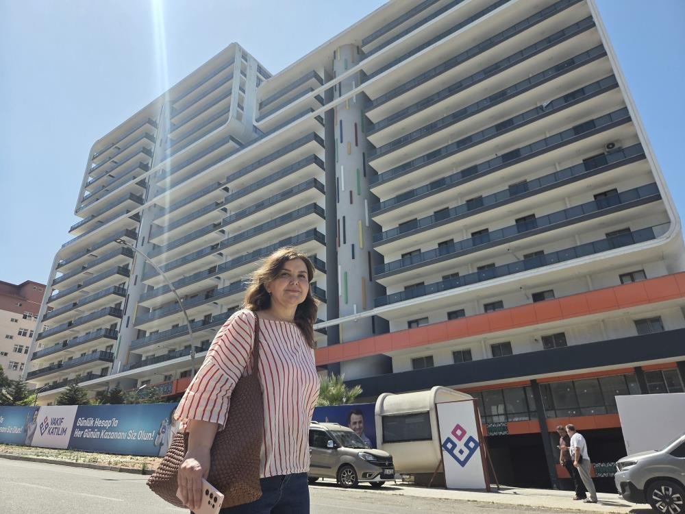 Projeye yatırım yapan bin pişman oldu! 15 yıldır bitmeyen konutlarda bir kriz daha