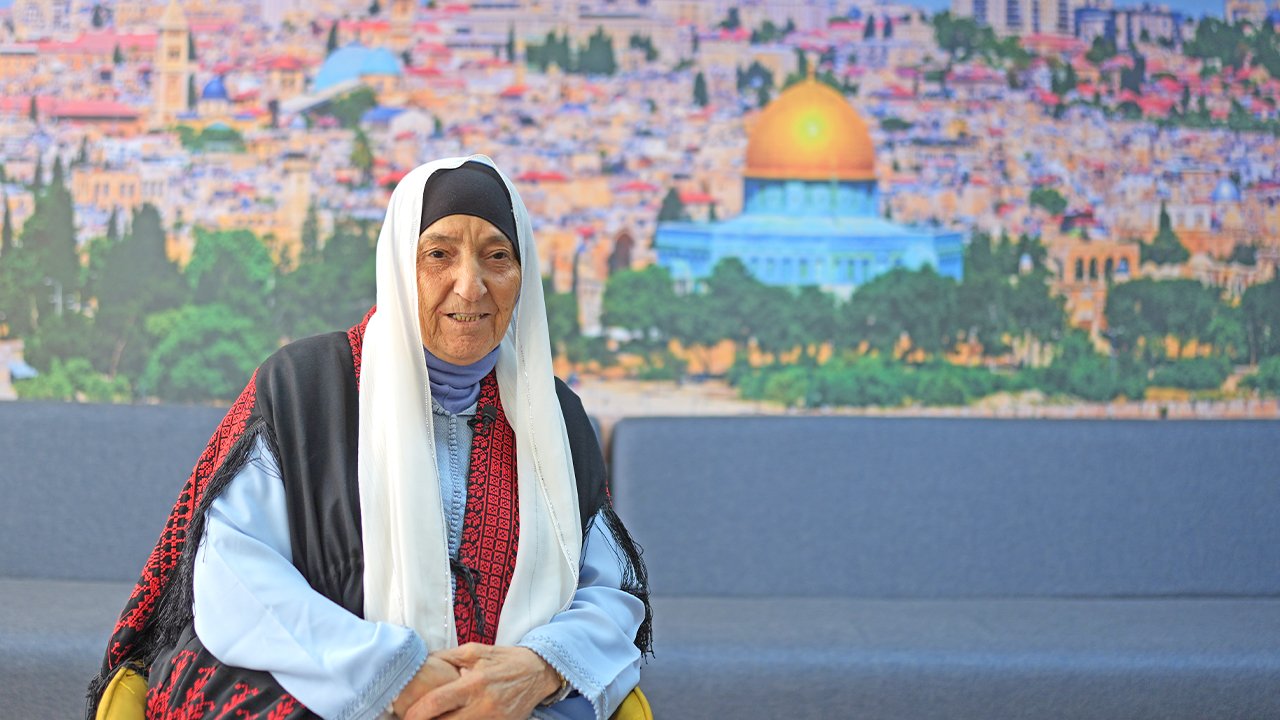 Filistinli kadın, evi için 1 milyon doları reddetti: Müslüman, vatanını satmaz