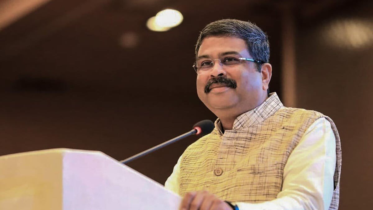Eğitim Bakanı Dharmendra Pradhan