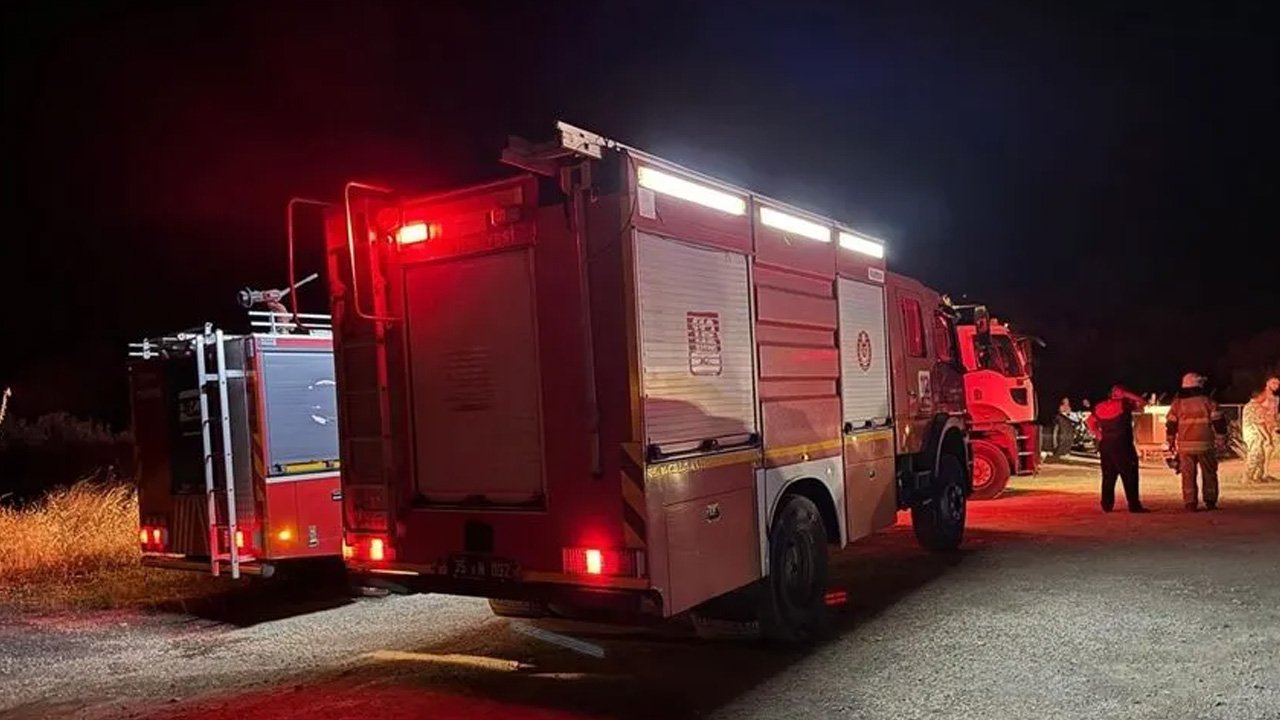 İzmir'de orman yangını! Ekipler havadan ve karadan müdahale ediyor