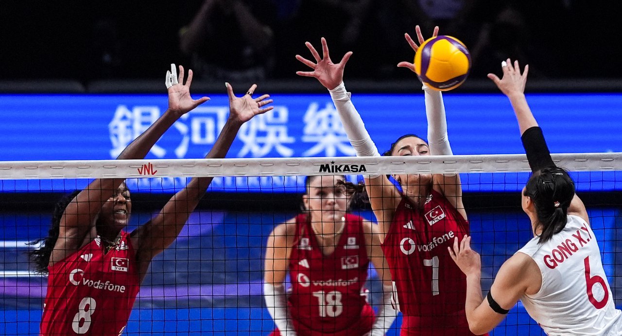 Türkiye-Çin voleybol maçı kaç kaç? Setlerde son durum