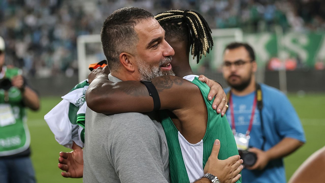Arda Turan'dan Türkiye cevabı: 