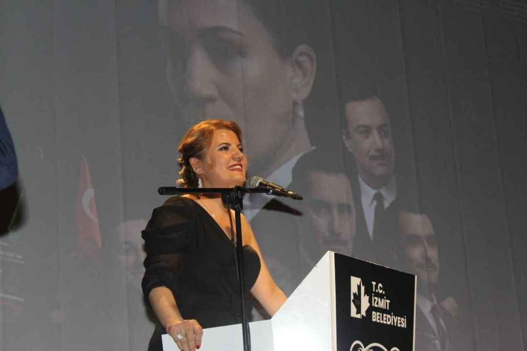 İzmit Belediye Başkanı’nın 800 bin TL’ye mal olan takıntısı! Leyla Hanım’ın yapımcısı anlattı: Sahneyi sildirdi, baştan çektirdi!