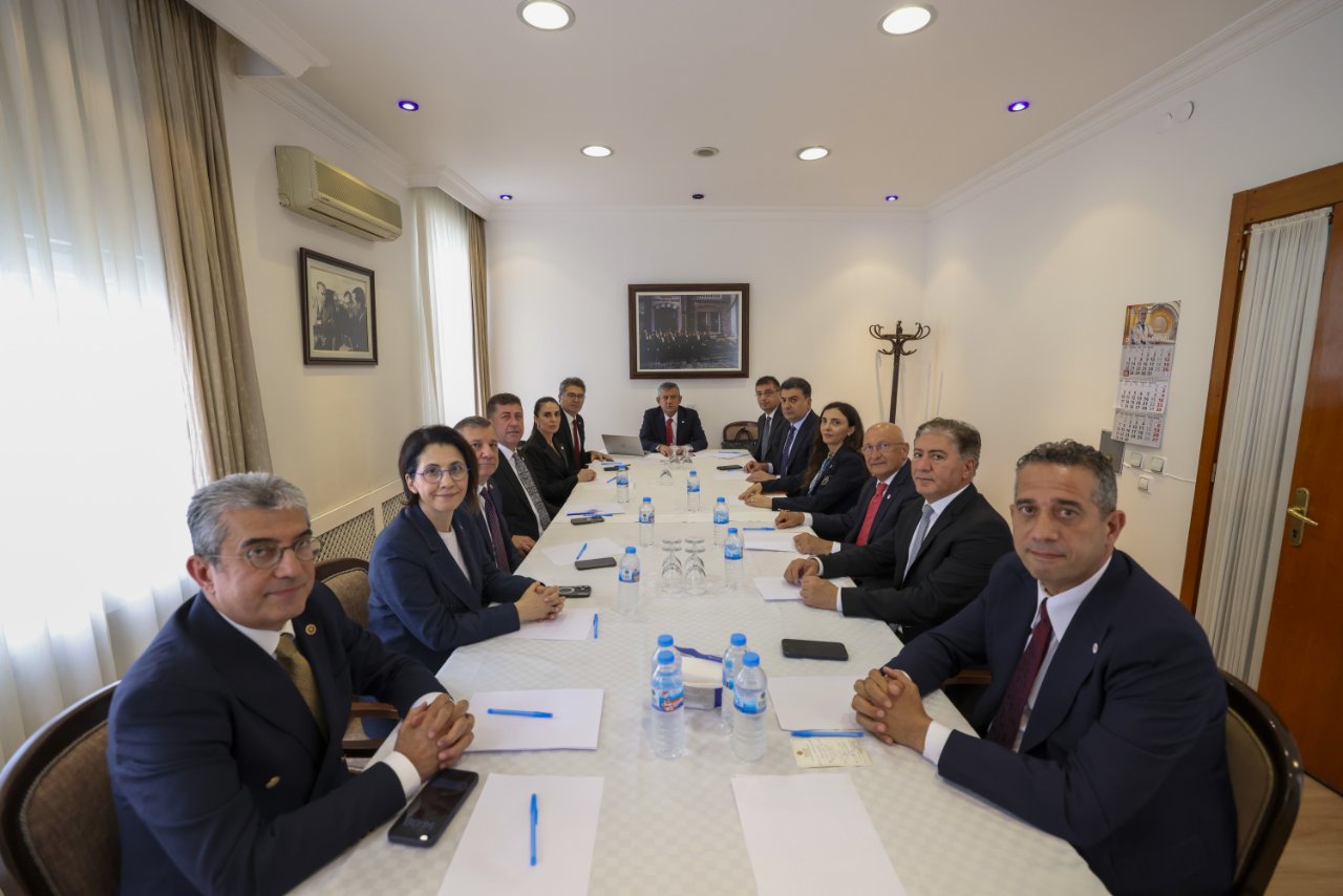 Mavi Vatan’ı sildiler, FETÖ’yü unuttular! Yeni Parti’nin programında eski Türkiye özlemi