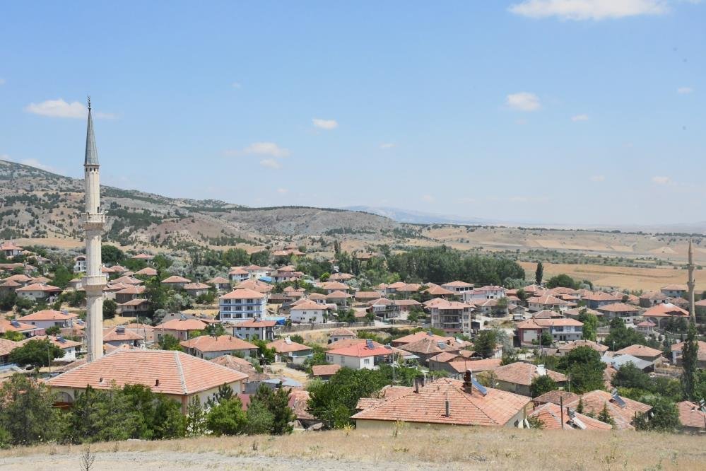 Göç veren köy, örnek projeyle üretim üssü oldu! İşsizlik bitti, refah seviyesi yükseldi