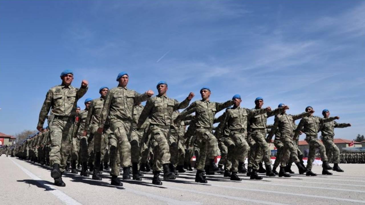 MSB’den sözleşmeli er ve uzman erbaş alımı duyurusu! Başvuru tarihi belli oldu
