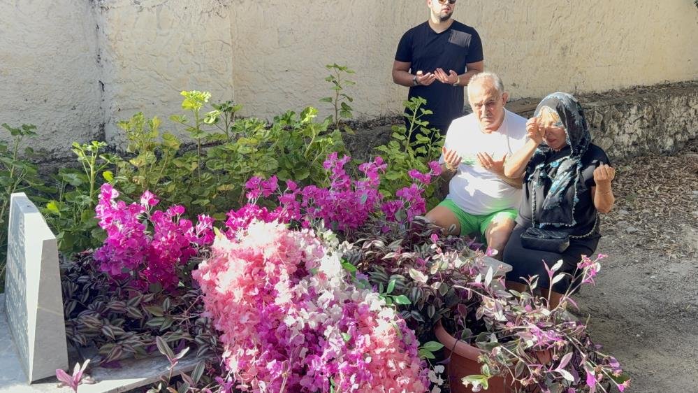 Safiye Soyman'ın zor anları! 'Ateş düştüğü yeri yakar' dedi, göz yaşlarına boğuldu
