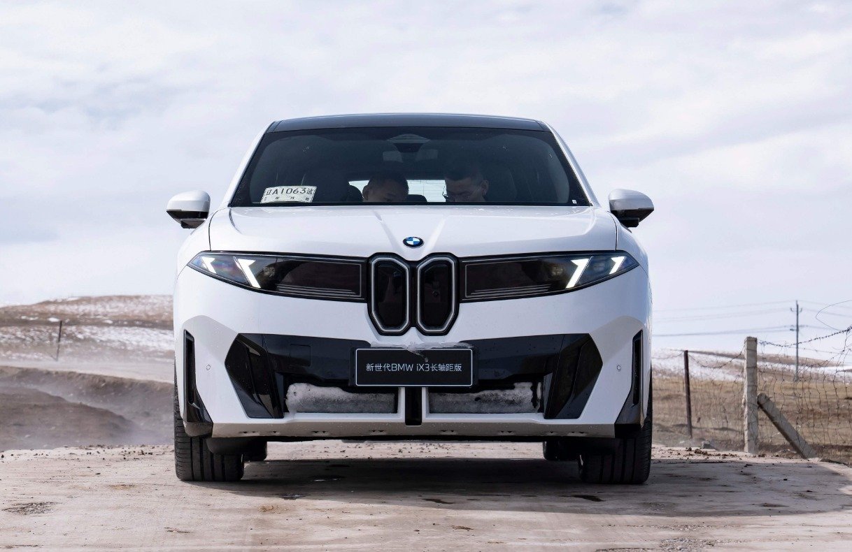 Yeni BMW iX3'ün uzun aks mesafeli versiyonu ortaya çıktı: 919 km menzil ve rekor verimlilik