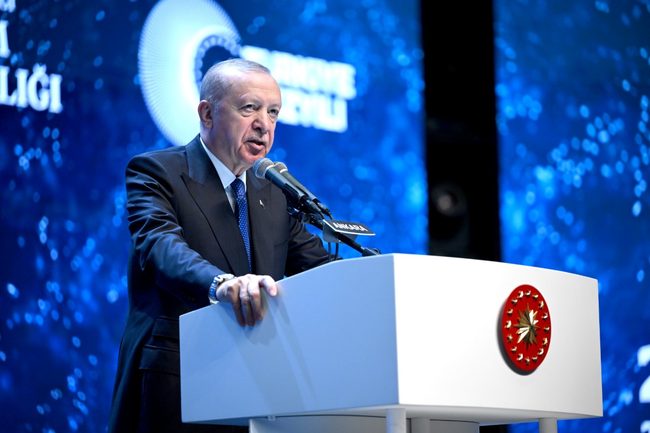 Cumhurbaşkanı Erdoğan'dan ilk AHBAP açıklaması! 'Ucu nereye varırsa varsın gerekeni yapacağız'